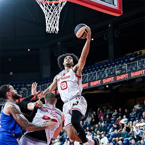 Nutrition de Champion : QNT & GIANTs Réinventent le Basket Ball.