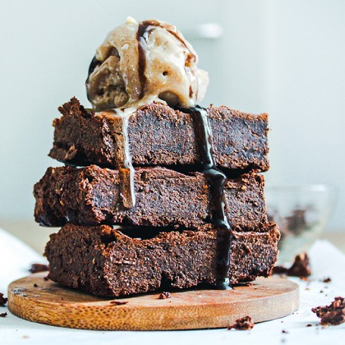 BROWNIE PROTÉINÉ À L'AVOCAT