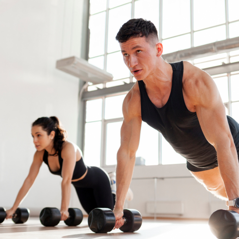 Les 7 meilleurs exercices pour des biceps sculptés Les 7 meilleurs exercices pour des biceps sculptés