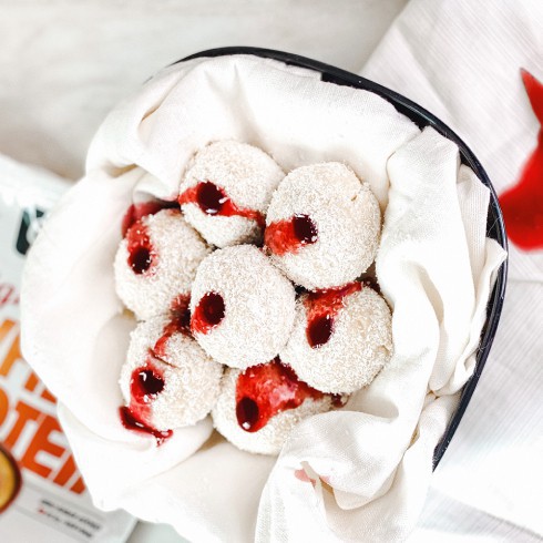 BLEEDING demon protein eyes