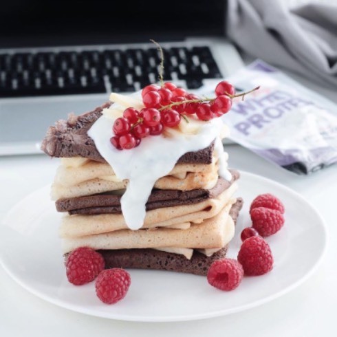 Healthy Chocolate Pancakes