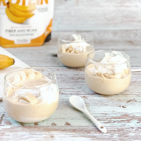 FRESH BANANA GREEK PROTEIN YOGURT